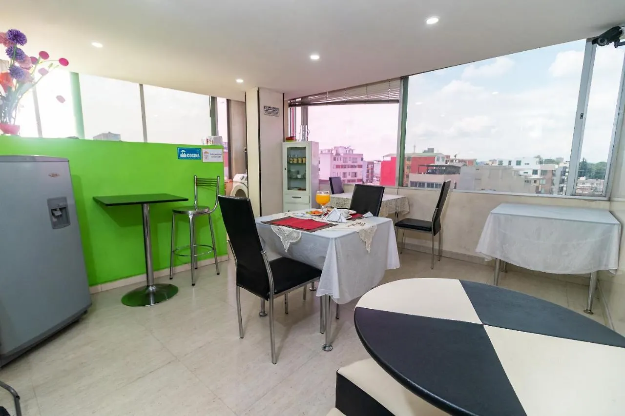 Hotel Ayenda Titán JJ 1075 Bogotá 0*,